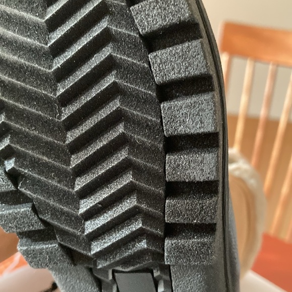 Brand New JBU Tan Winter Fur Snow Boots - Picture 8 of 10